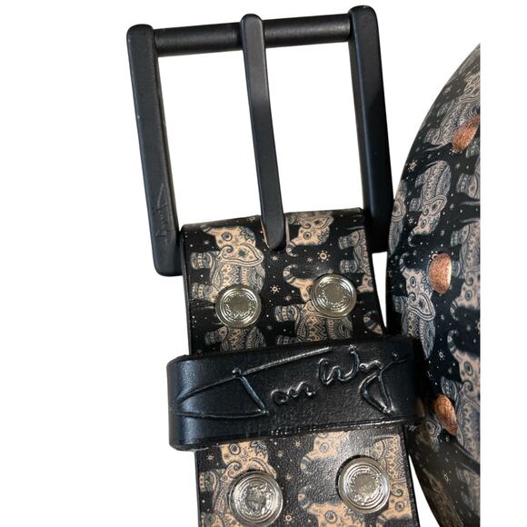 Jon Wye Elephant Graphic Black 100% Leather Belt Small - Picture 2 of 6